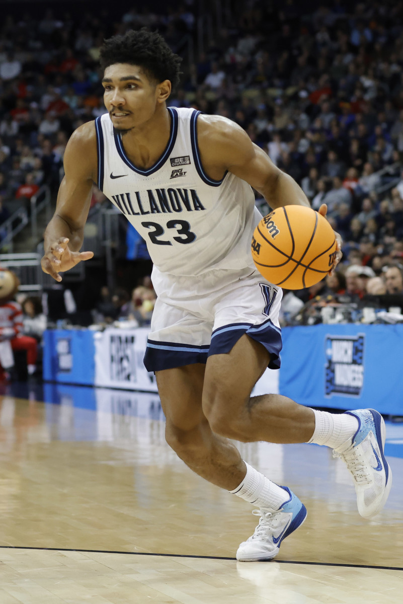 Mar 20, 2022; Pittsburgh, PA, USA; Villanova Wildcats forward Jermaine Samuels (23) drives to the basket against the Ohio State Buckeyes during the second round of the 2022 NCAA Tournament at PPG Paints Arena. Mandatory Credit: Geoff Burke-USA TODAY Sports